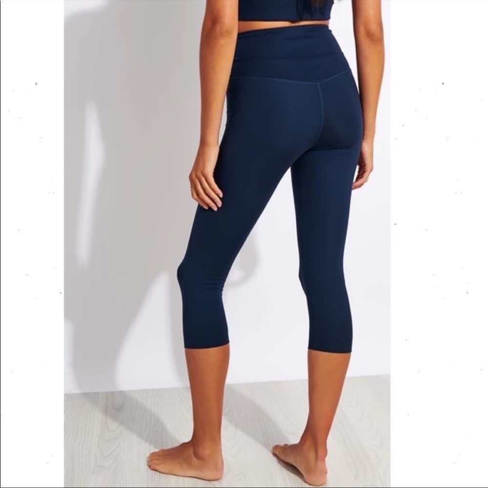 GIRLFRIEND COLLECTIVE High Rise Navy Cropped Leggings M - Picture 2 of 7